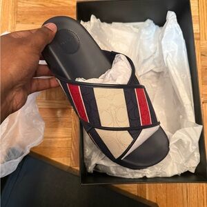 BNIB Men’s Authentic Coach Stylish Navy and Red Slide Sandals size 12